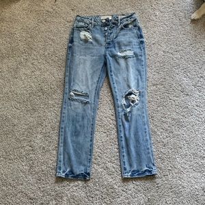 Women Pacsun mom jeans💕 w/ cuts
